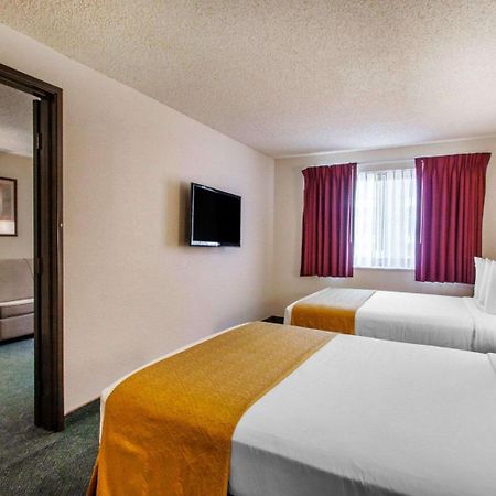 Quality Inn & Suites Springfield Exteriér fotografie