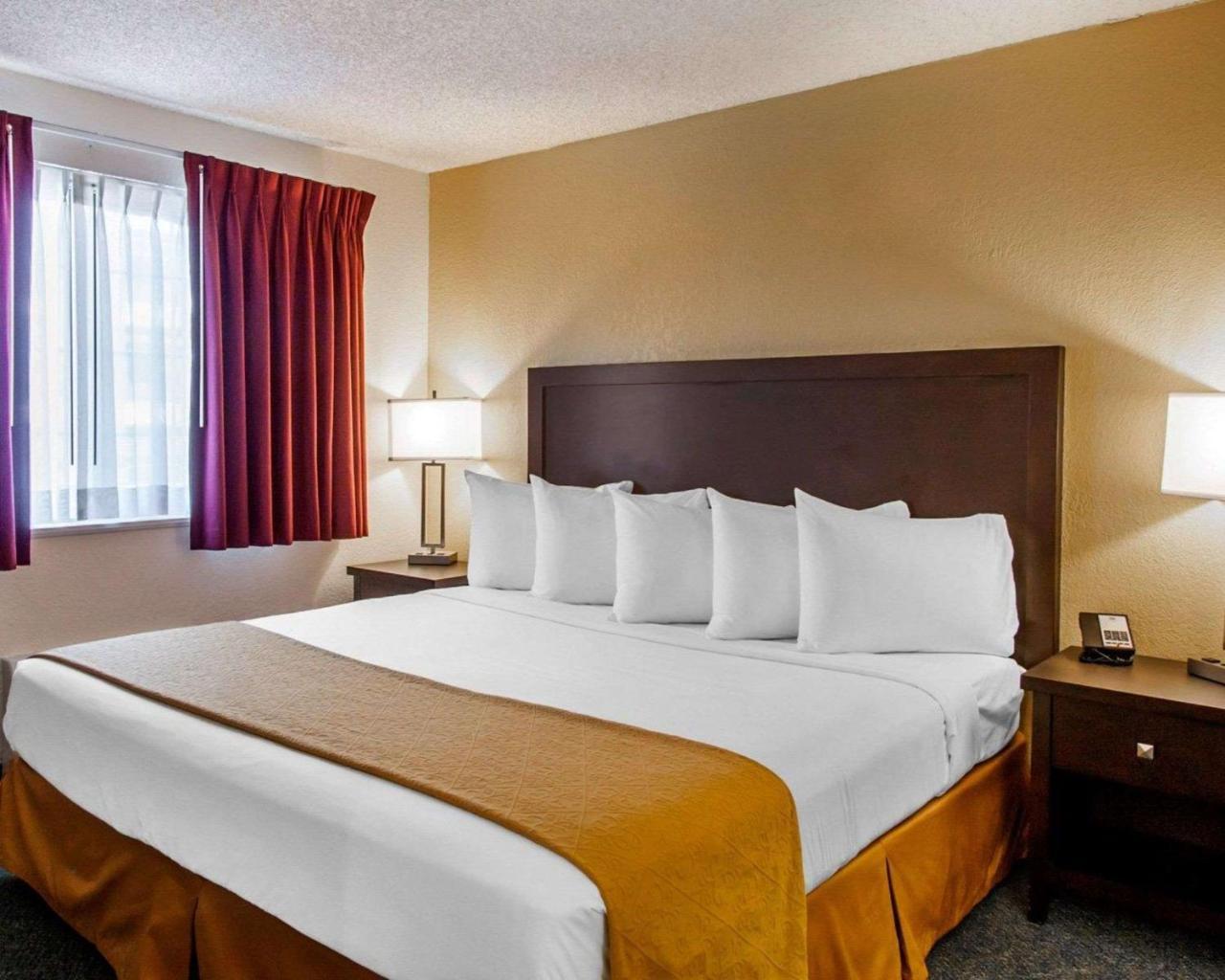 Quality Inn & Suites Springfield Exteriér fotografie