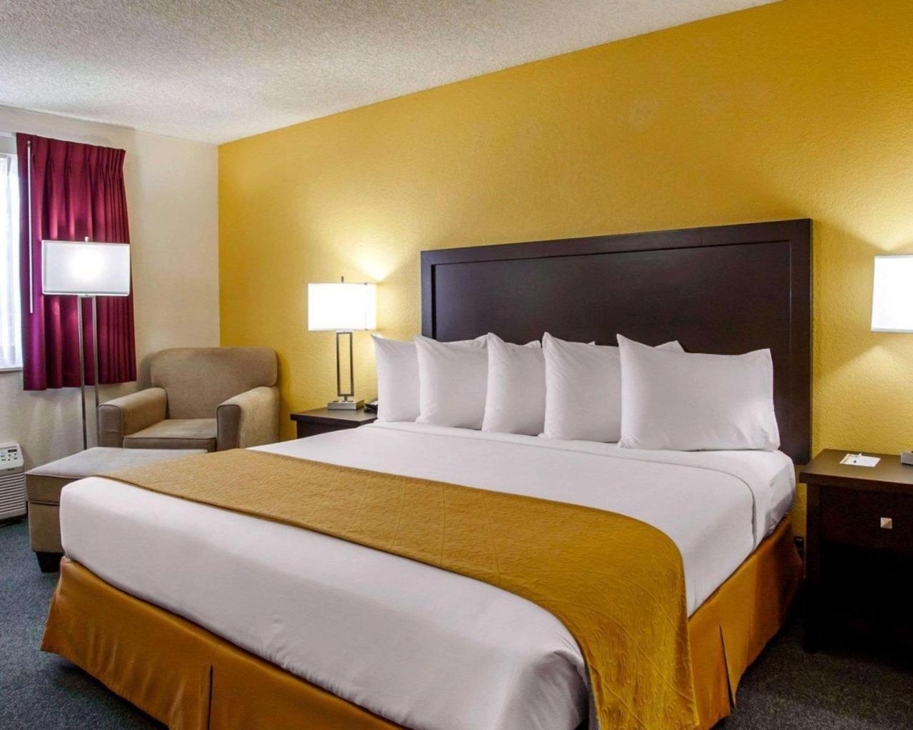 Quality Inn & Suites Springfield Exteriér fotografie