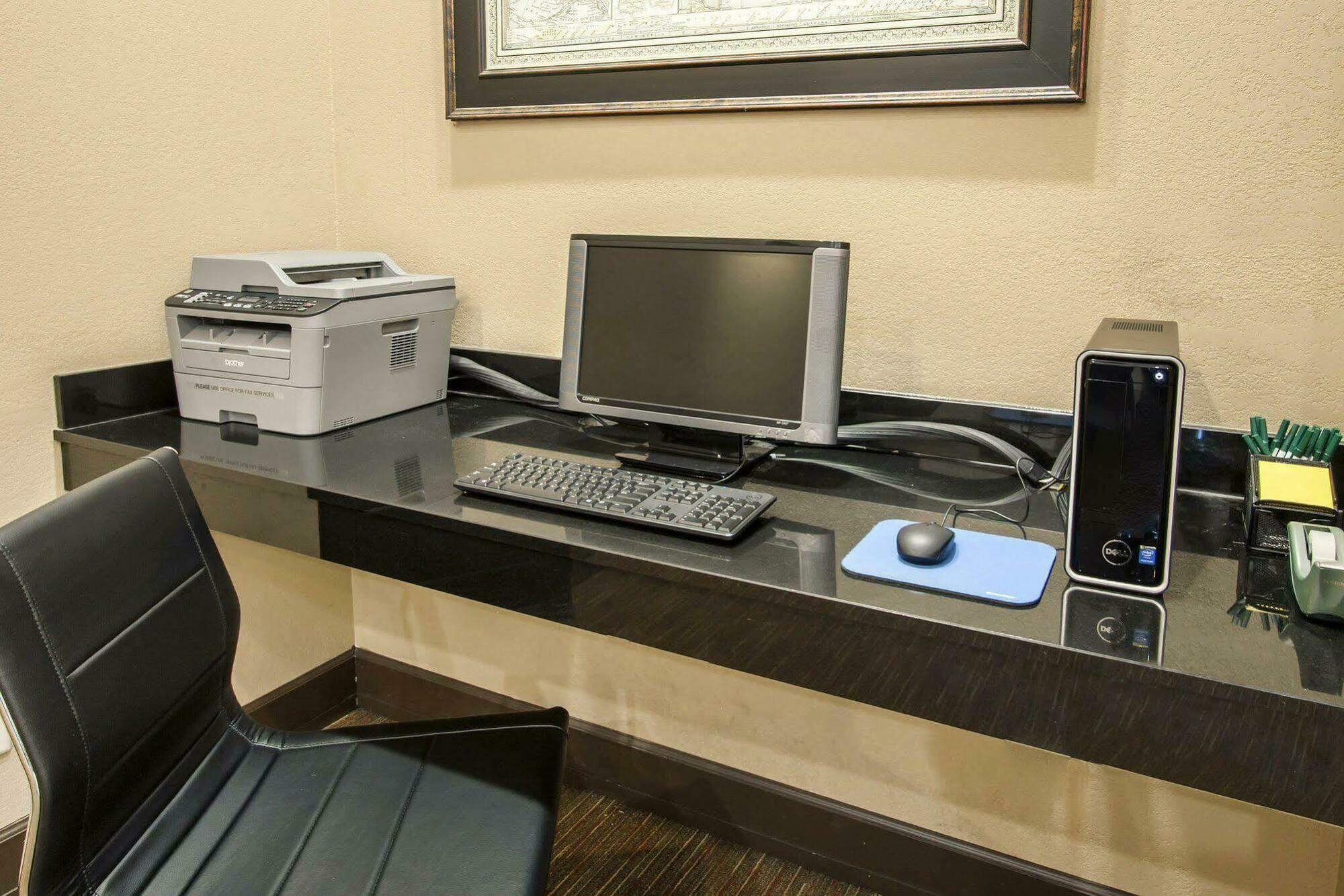 Quality Inn & Suites Springfield Exteriér fotografie