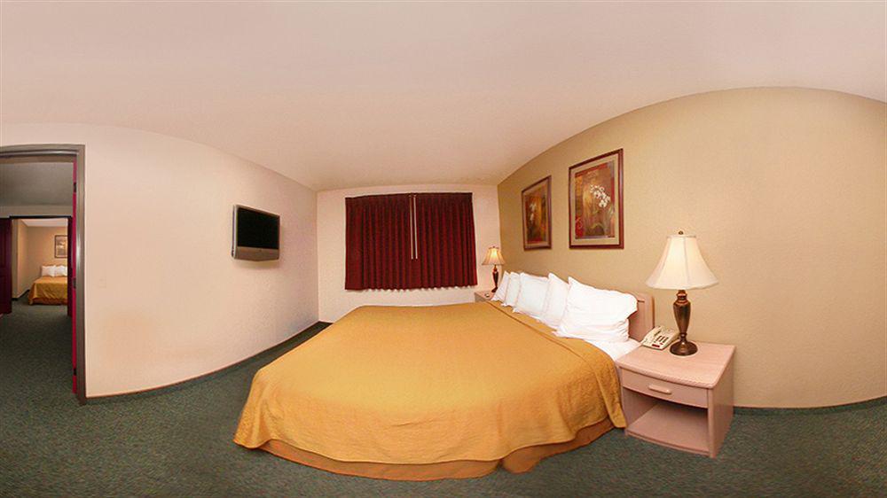 Quality Inn & Suites Springfield Exteriér fotografie